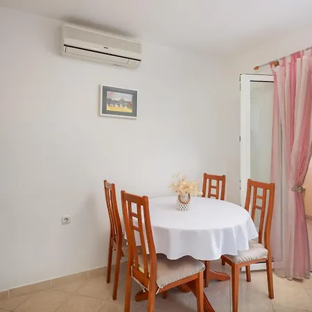 Bella Vista דירה