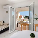 Bella Vista *