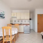 Bella Vista *
