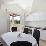 Apartment Bella Vista *