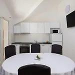 Bella Vista