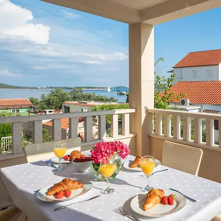 Apartament Bella Vista *